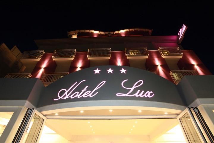 Hotel Lux Каорле Екстер'єр фото